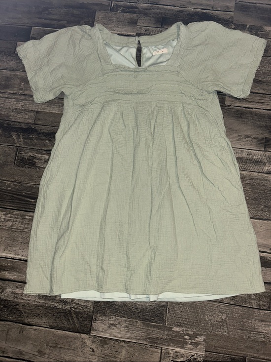 twenty ten Dresses & Skirts - Light Sage Mini Dress with Short Sleeves